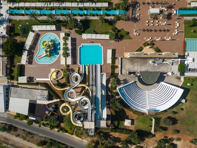 Kaya Artemis Resort & Casino