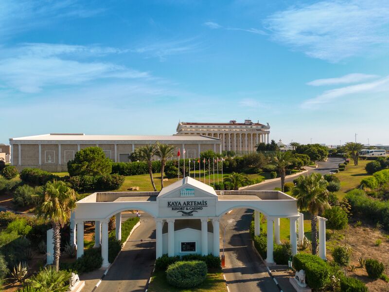 Kaya Artemis Resort & Casino