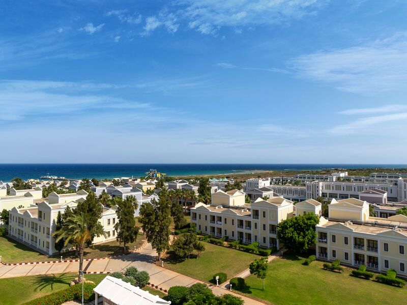 Kaya Artemis Resort & Casino