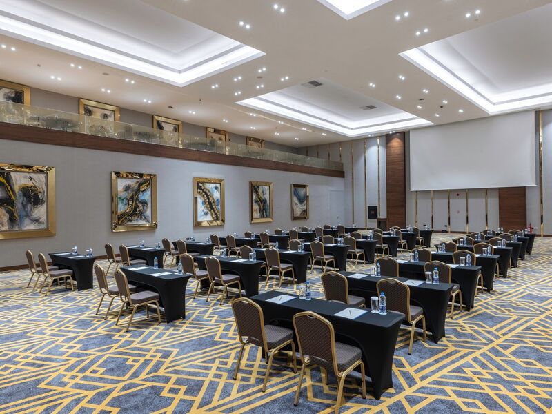 Grand Sapphire Resort Hotel