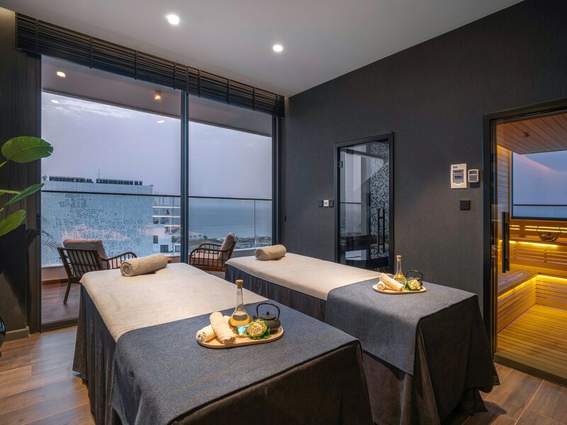Grand Sapphire Resort Hotel