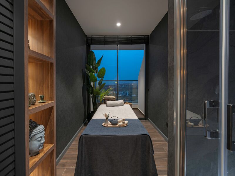 Grand Sapphire Resort Hotel