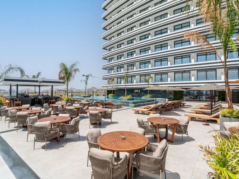 Grand Sapphire Resort Hotel
