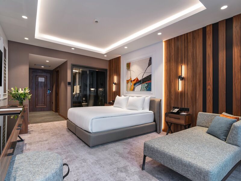 Grand Sapphire Resort Hotel