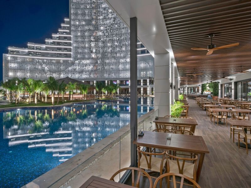 Grand Sapphire Resort Hotel