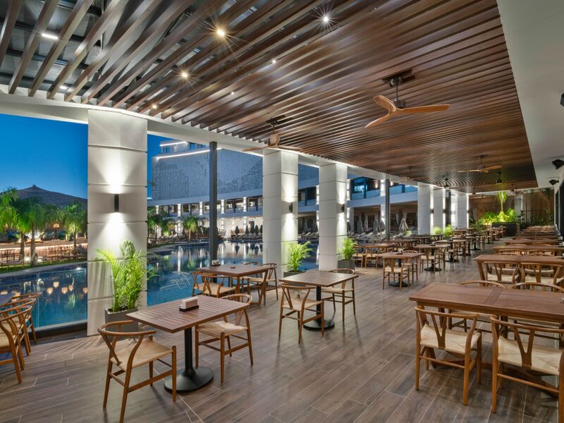 Grand Sapphire Resort Hotel