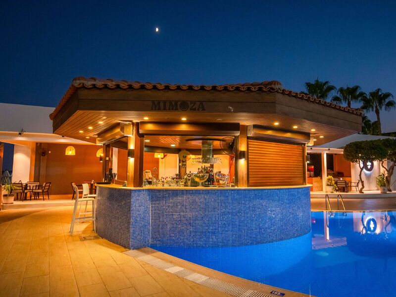 Mimoza Beach Hotel