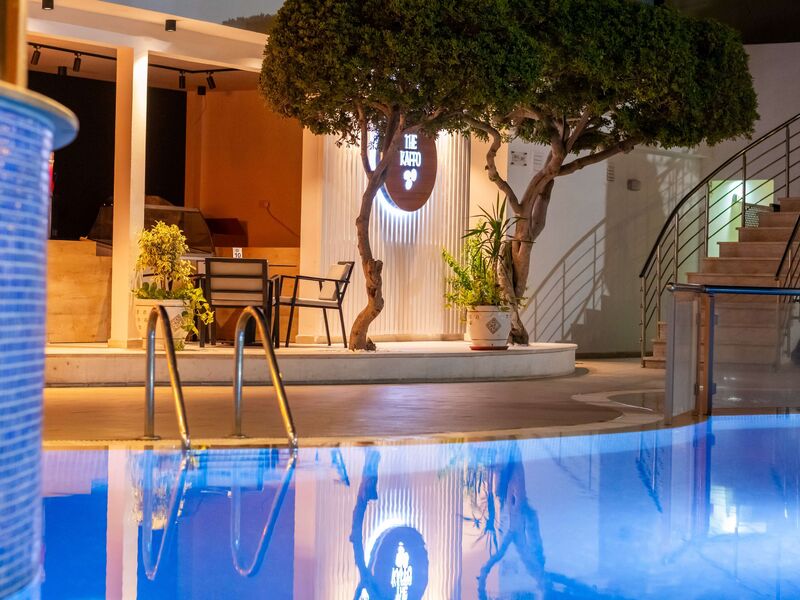 Mimoza Beach Hotel