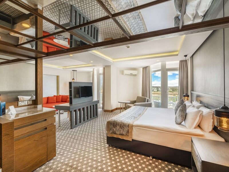 Salamis Bay Conti Resort Hotel
