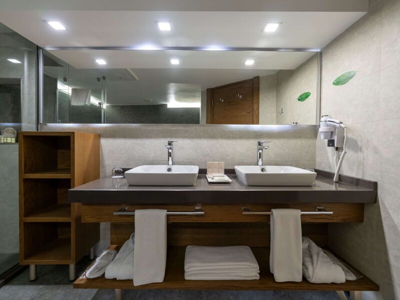 Salamis Bay Conti Resort Hotel