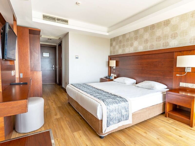 Salamis Bay Conti Resort Hotel