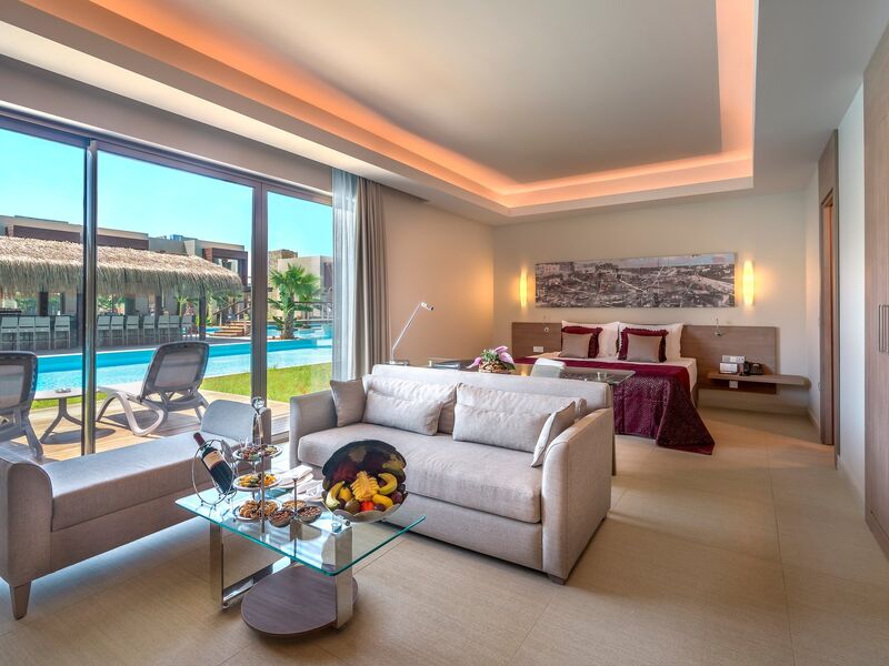 Concorde Luxury Resort Hotel