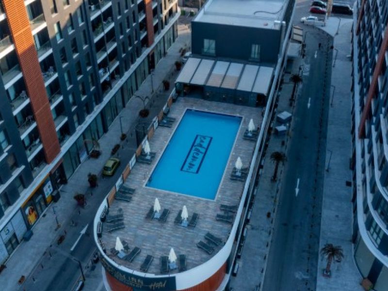 Caddemminn Hotel
