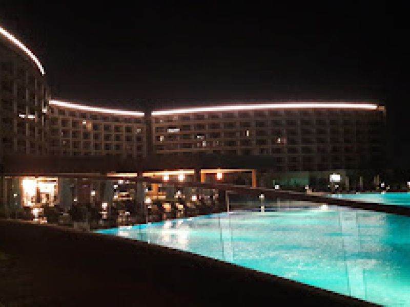 Elexus Resort and SPA Hotel