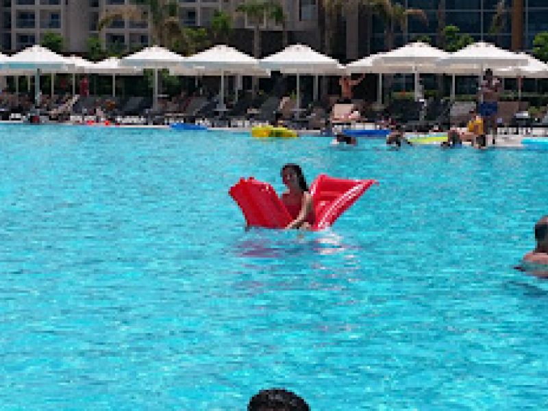 Elexus Resort and SPA Hotel