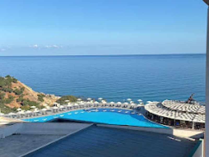 Elexus Resort and SPA Hotel
