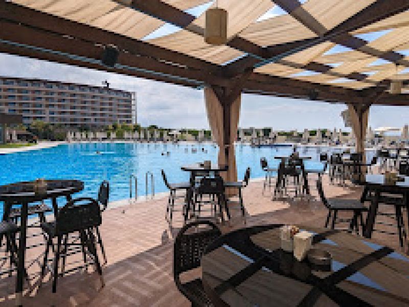 Elexus Resort and SPA Hotel
