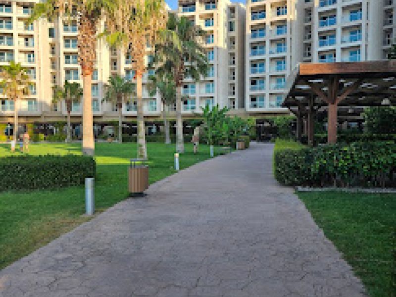 Elexus Resort and SPA Hotel