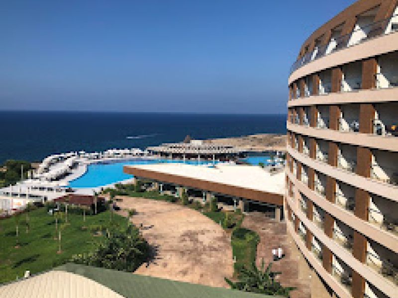 Elexus Resort and SPA Hotel