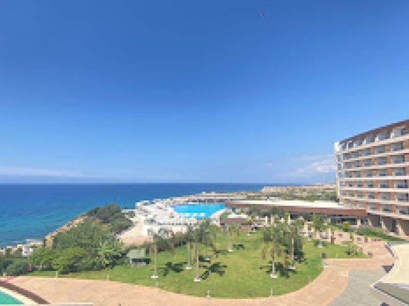 Elexus Resort and SPA Hotel