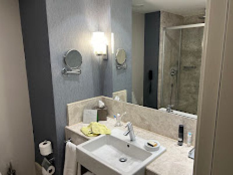 Elexus Resort and SPA Hotel