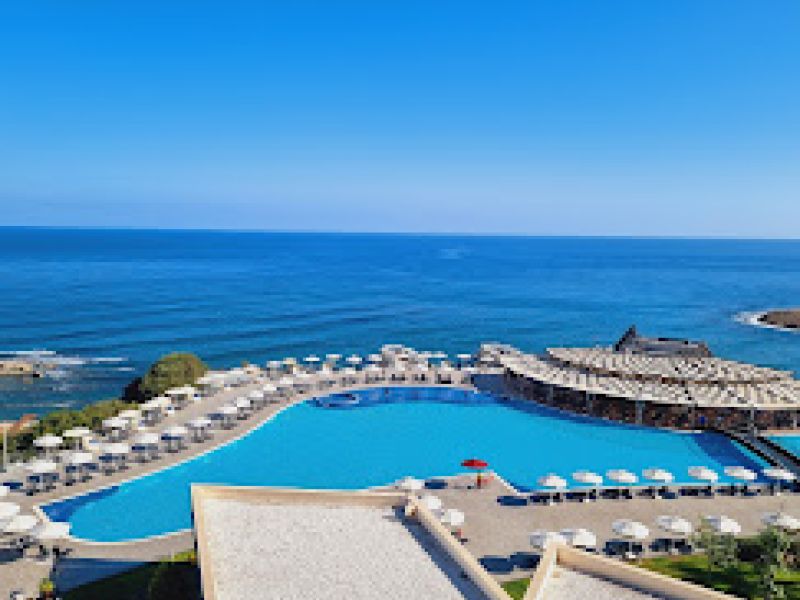 Elexus Resort and SPA Hotel