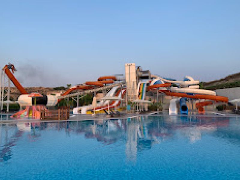 Elexus Resort and SPA Hotel