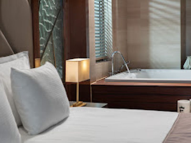 Elexus Resort and SPA Hotel