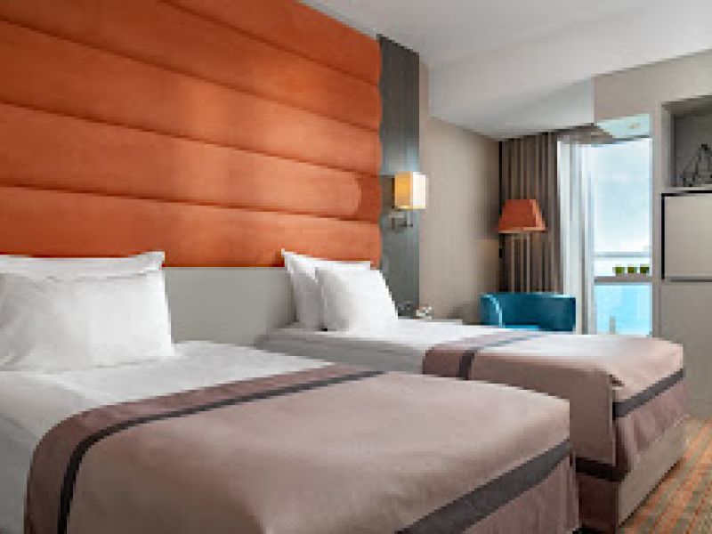 Elexus Resort and SPA Hotel