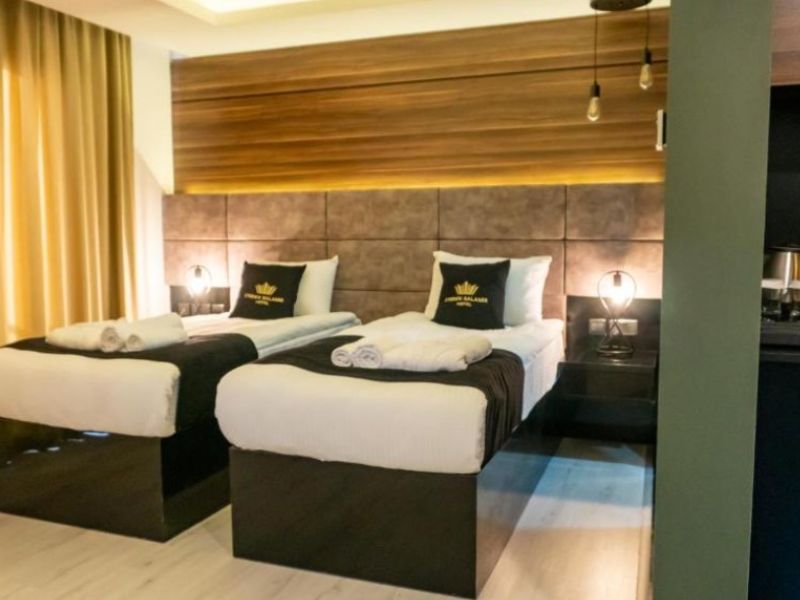 Crown Salamis Hotel