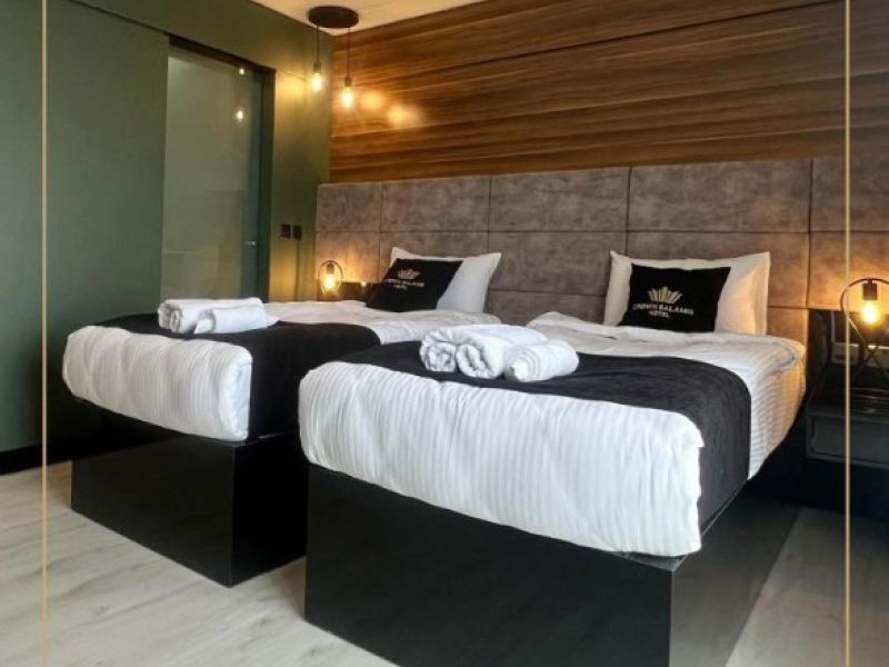 Crown Salamis Hotel