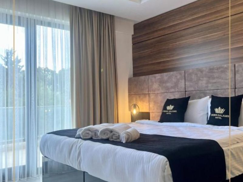 Crown Salamis Hotel
