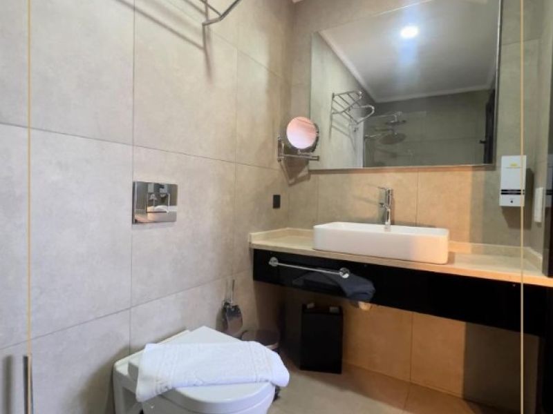 Crown Salamis Hotel