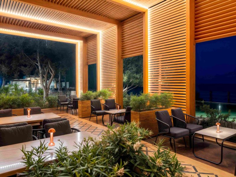Merit Royal Gardens Hotel