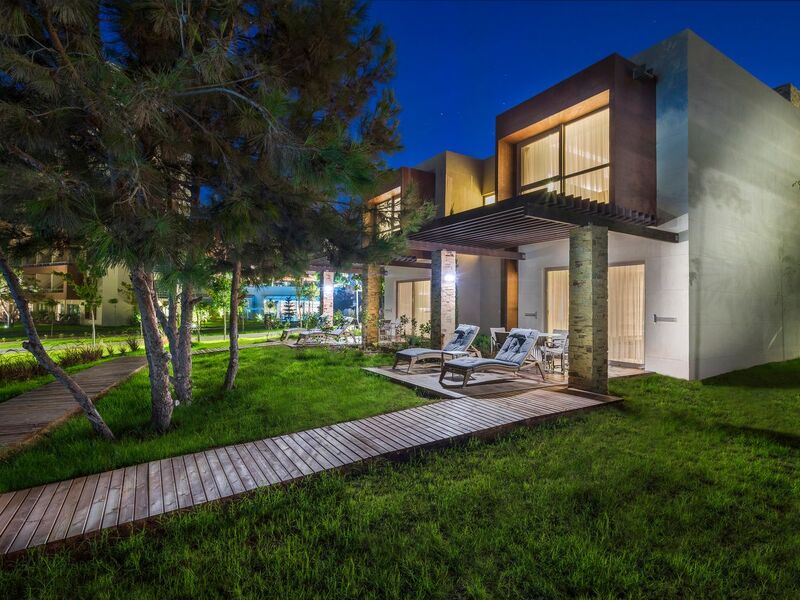 Concorde Luxury Resort Hotel