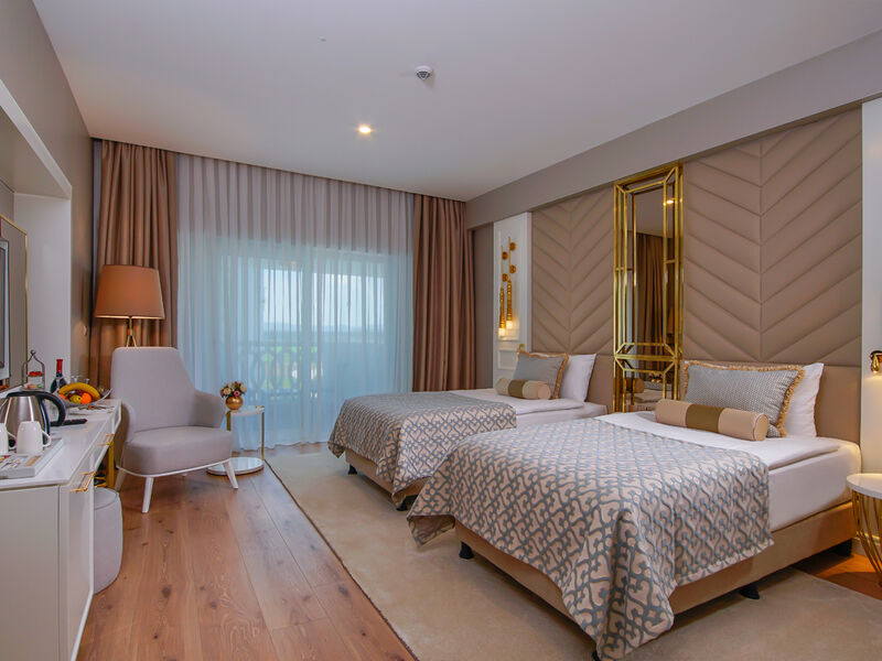 Limak Cyprus Deluxe Hotel