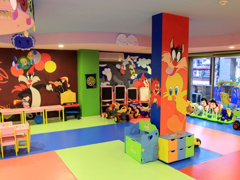 Cratos Premium Hotel