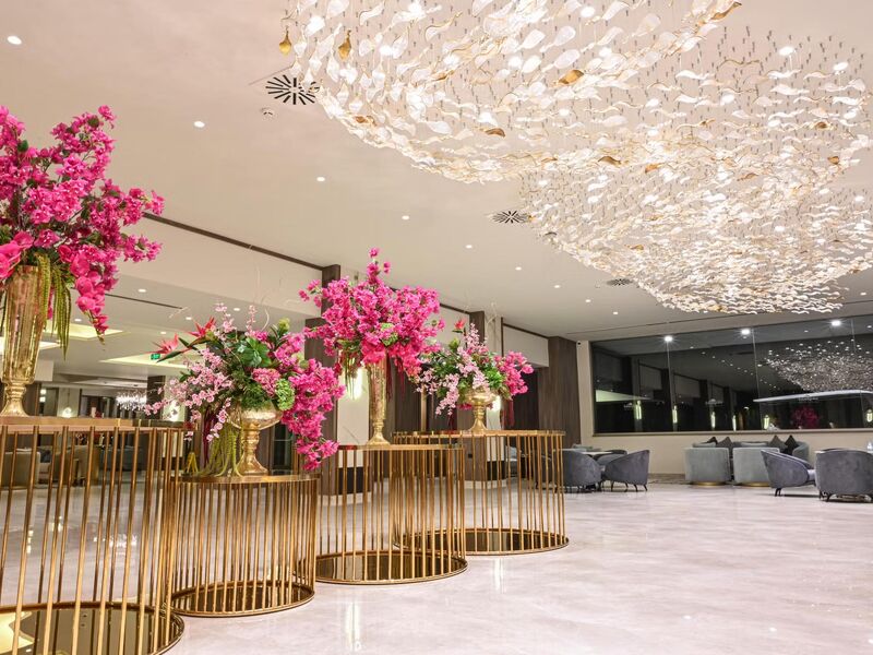 Acapulco Resort Convention Spa Hotel