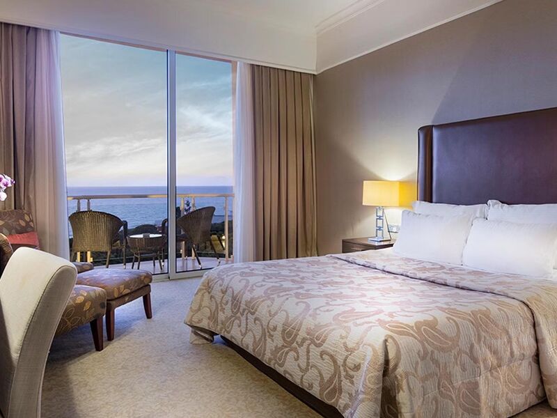 Acapulco Resort Convention Spa Hotel