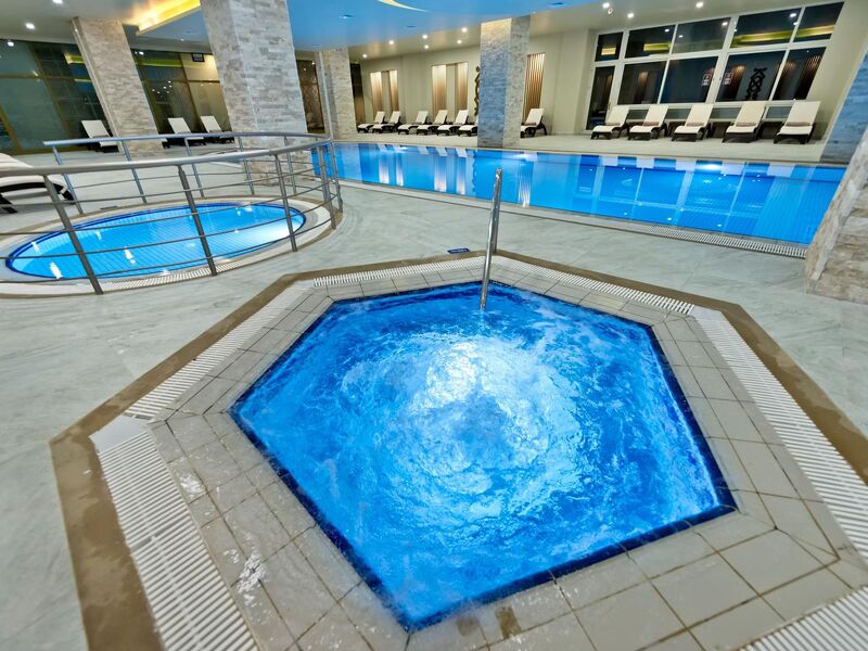 Acapulco Resort Convention Spa Hotel
