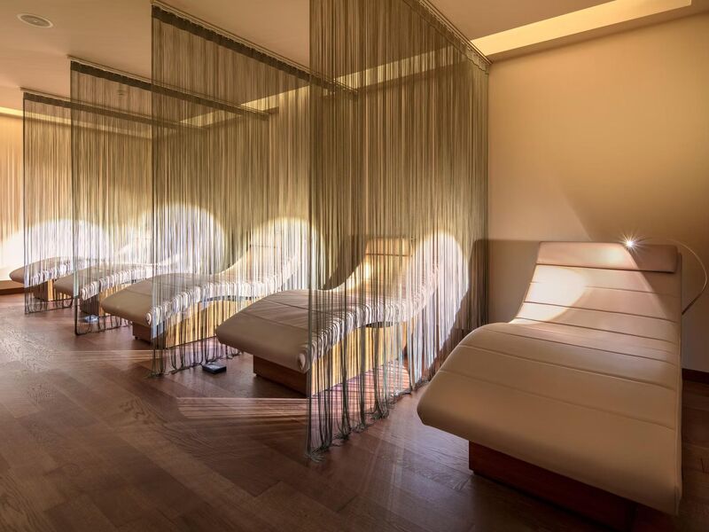 Acapulco Resort Convention Spa Hotel