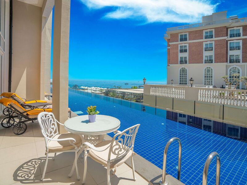 Kaya Palazzo Resort Hotel