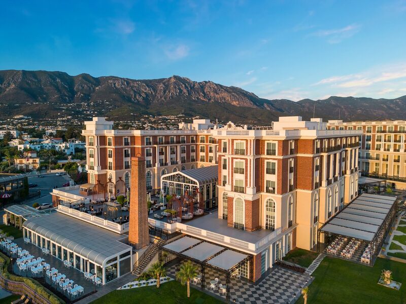 Kaya Palazzo Resort Hotel